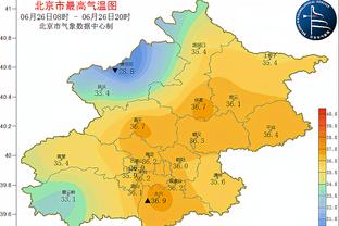 今天真硬啊！兰代尔10中6得到17分12板5助 怒抢7个进攻板